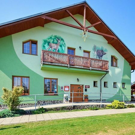 Restaurace A Penzion Kamenec Jilešovice Eksteriør billede